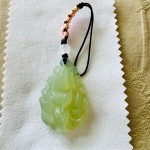 9 Tail Fox Xui Jade Keychain/Phone Charm